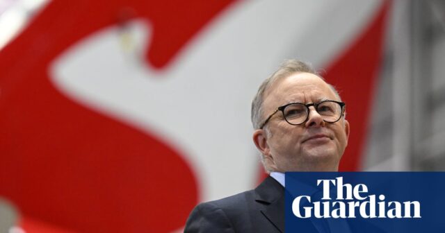 Anthony Albanese sagt, er habe von niemandem bei Qantas Flug-Upgrades verlangt

