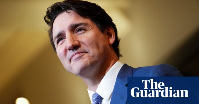 Justin Trudeau besteht darauf, dass er die Liberalen angesichts der Meinungsverschiedenheiten in die nächste Wahl führen wird

