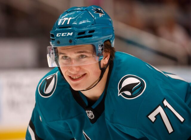 Die San Jose Sharks geben ein optimistisches Update zu Macklin Celebrini

