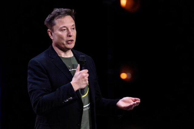 Biden wirft Elon Musk vor, weil er Berichten zufolge illegal in den USA gearbeitet hat

