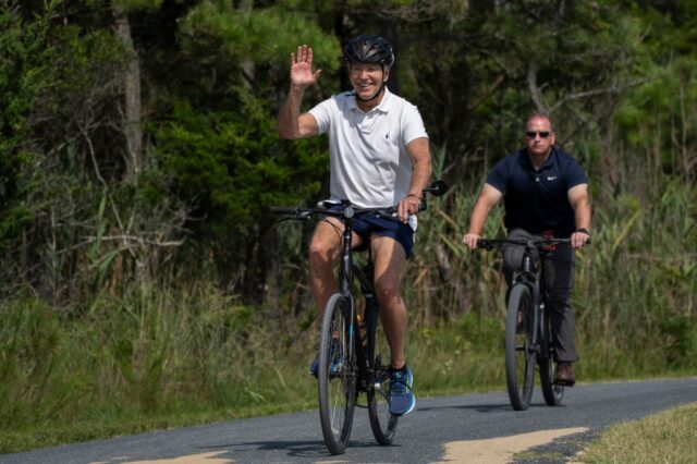 Strava verrät Standorte von Biden, Trump und Harris, heißt es in der Zeitung

