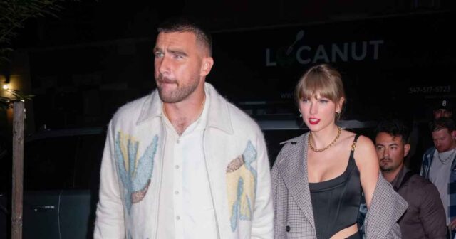 Passagier neben Taylor Swifts Vater behauptet, er habe mit Travis Kelce gesprochen

