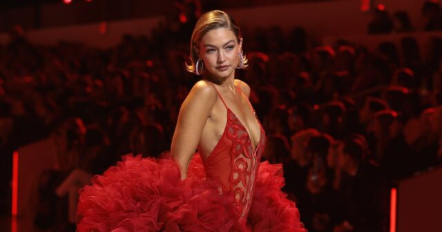 9 Victoria's Secret-Stücke, die Sie sofort wie ein Model aussehen lassen

