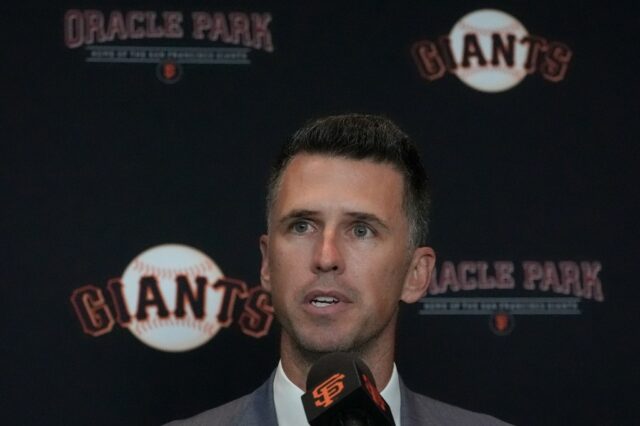 Kurtenbach: Einen Monat nach Beginn der Amtszeit von Buster Posey sind dies die gleichen alten Giants

