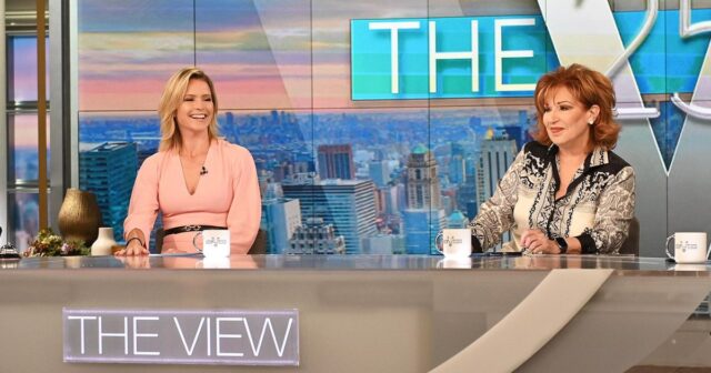 Joy Behar fragt Sara Haines in „The View“ nach ihrer früheren „Lesbenbeziehung“

