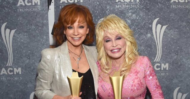 Reba McEntire hat den Ehemann ihrer Freundin Dolly Parton, Carl Thomas Dean, noch nie getroffen

