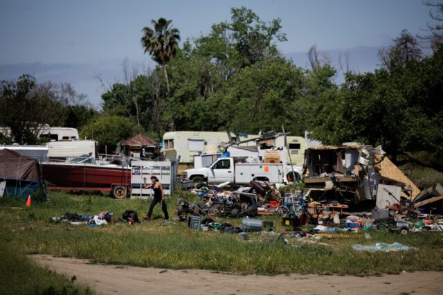 Prop 36 zielt darauf ab, Drogenstraftäter zur Behandlung zu zwingen. Würde es zur Lösung der Obdachlosigkeit beitragen?

