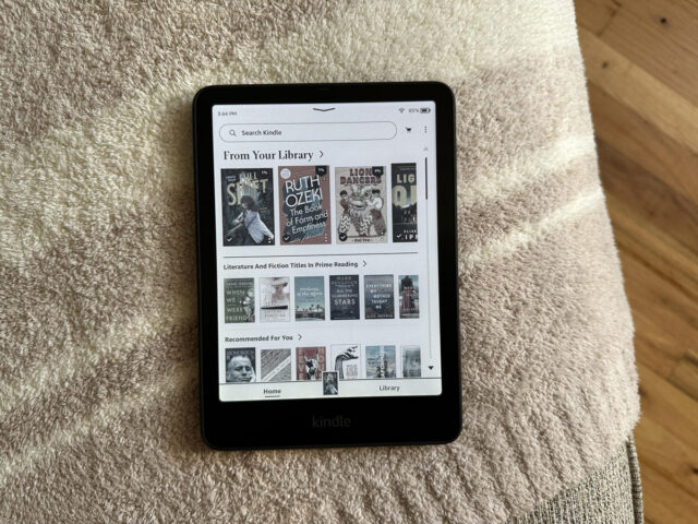 Der Morgen danach: Unser Urteil zum Kindle Colorsoft

