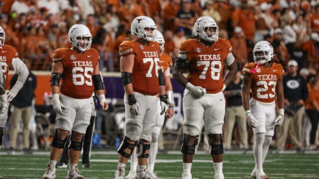 So schauen Sie sich Texas vs. Vanderbilt Football ohne Kabel an

