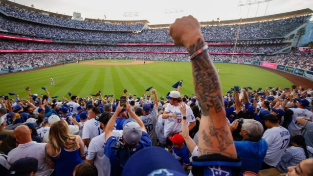 New York und LA streiten online um Baseball, öffentliche Verkehrsmittel und KI

