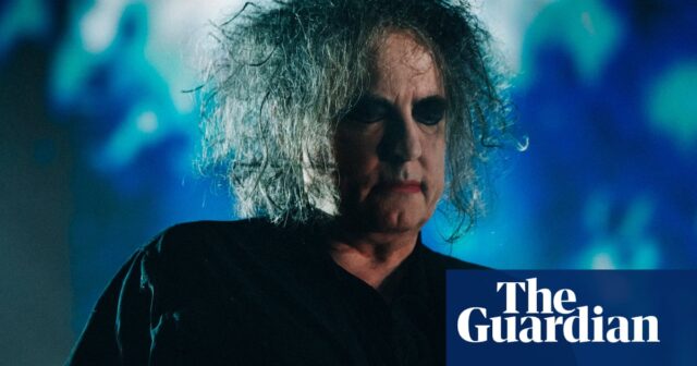 The Cure landeten mit „Songs of a Lost World“ das erste britische Nr.-1-Album seit 32 Jahren

