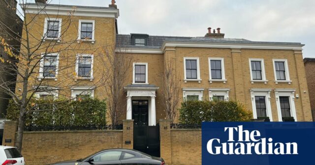 Ehepaar verklagt Immobilienmakler auf 36 Millionen Pfund wegen „mottenverseuchter“ Londoner Villa

