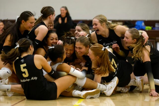 Königinnen des Nordens: Mitty besiegt St. Francis und holt sich den NorCal Open-Volleyball-Titel, ohne einen Satz zu verlieren

