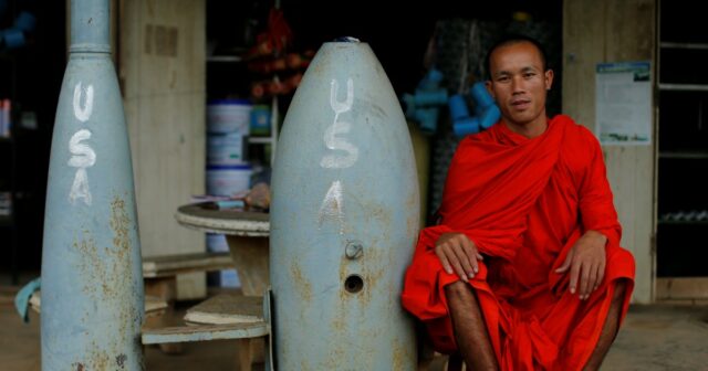 Beim Besuch von Verteidigungsminister Lloyd Austin in Laos wird an den „geheimen Krieg“ der USA erinnert

