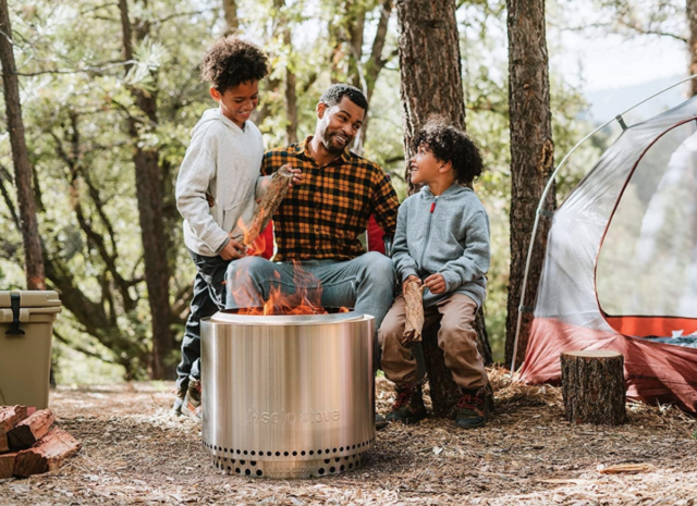 Der Black Friday-Sale von Solo Stove bietet Rabatte von bis zu 30 Prozent auf Feuerstellenpakete

