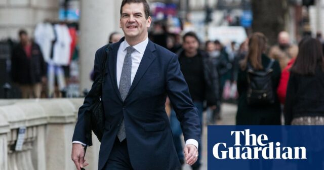 Olly Robbins steht auf der langen Liste der zehn Bewerber um den Spitzenposten im britischen öffentlichen Dienst

