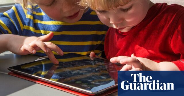 Studie besagt, dass digitale Technologie vielfältige Möglichkeiten für die Entwicklung von Kindern bieten kann

