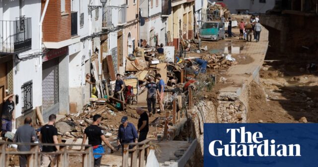 Die Zahl der Todesopfer bei Überschwemmungen in Spanien übersteigt 150, während das Land eine dreitägige Trauer beginnt

