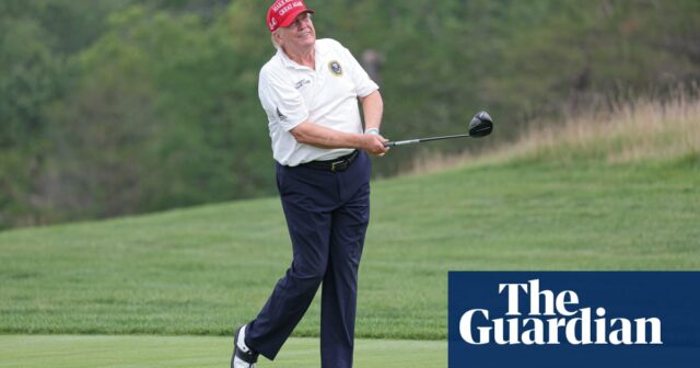 Südkoreas Präsident übt Golf, um sich auf zukünftige Treffen mit Donald Trump vorzubereiten

