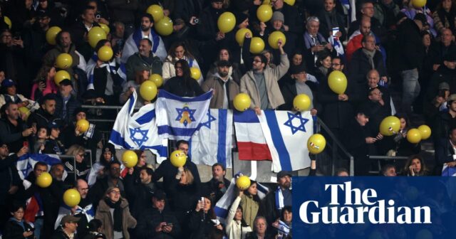 Beim Fußballspiel zwischen Frankreich und Israel geraten Fans aneinander

