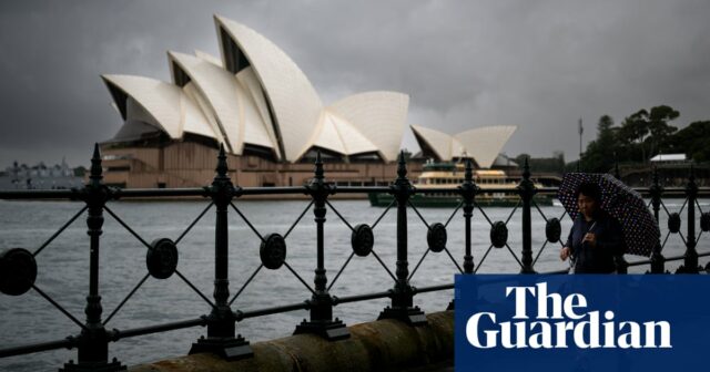 Nach Tagen intensiver Hitze werden für Sydney Gewitter, Hagel und mögliche Überschwemmungen vorhergesagt

