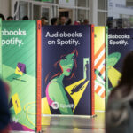 Spotify erweitert seine Hörbuchbibliothek durch einen Deal mit dem Verlag Bloomsbury