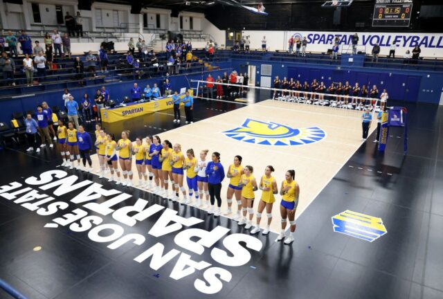 San Jose State Volleyball hat in der ersten Runde ein Freilos, im Halbfinale treffen die Spartans auf das Team, das sich zurückgezogen hat

