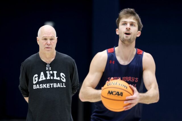 Beste West MBB Power-Rangliste: Gonzaga liegt trotz Niederlage an der Spitze, während Oregon nach großen Siegen aufsteigt

