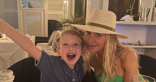 Dorit Kemsley lobt den „belastbaren“ Sohn Jagger nach „traumatischen“ Operationen

