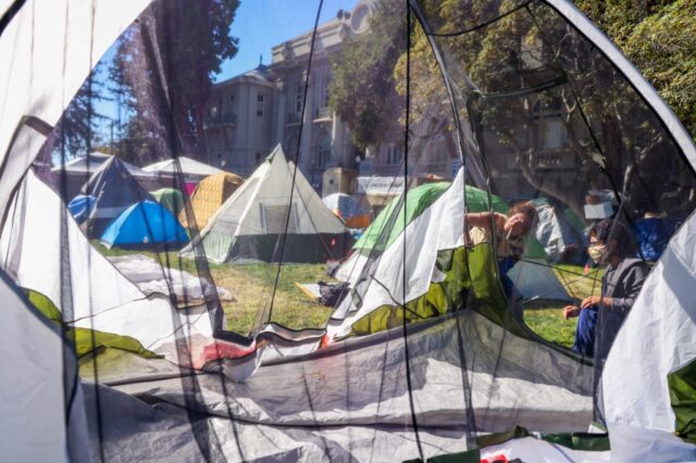 Briefe: Lagerschließungen | Bewertete Wahl | Frieden im Nahen Osten | KI und Klima

