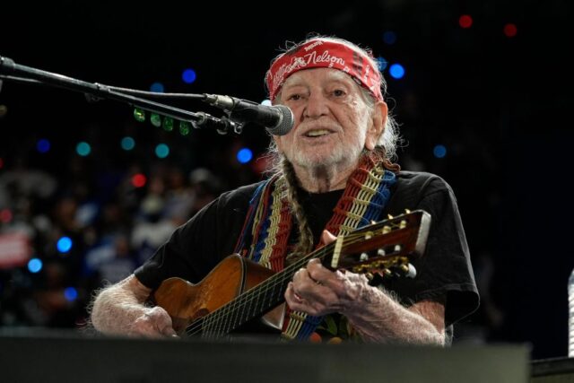 Willie Nelson über sein neues Album, Cannabis Cookbook, Kris Kristofferson und What Makes Good Music

