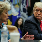 Trump ernennt die professionelle Wrestling-Mogulin Linda McMahon zur Bildungsministerin