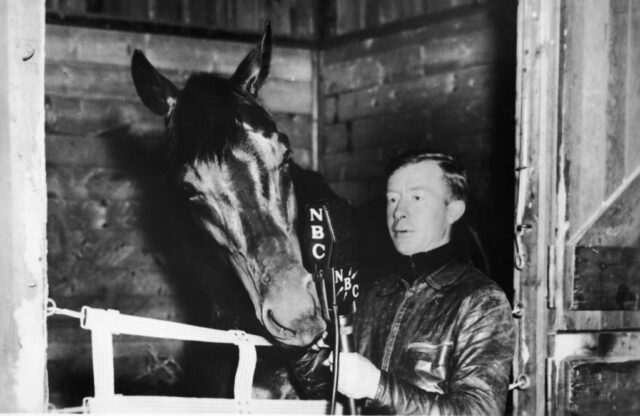 Heute in der Geschichte: 1. November: Seabiscuit gewinnt „Rennen des Jahrhunderts“

