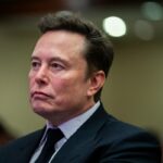 Elon Musk will die Übertragung von X-Konten von InfoWars zu The Onion blockieren