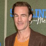 James Van Der Beek kehrt auf den roten Teppich zurück, nachdem er seinen Kampf gegen den Krebs enthüllt hat