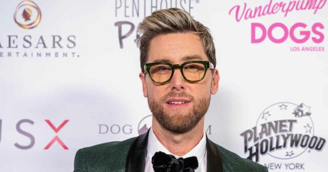 „Lance Bass neckt „Extravaganza“ zum 10-jährigen Jubiläum mit Michael Turchin

