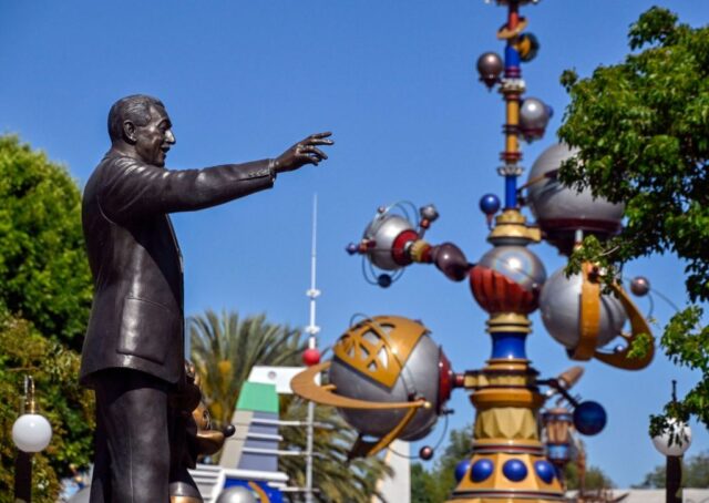 Der Walt Disney Think Tank würde die Auswirkungen von Disneyland auf die Welt untersuchen

