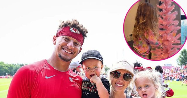 Die Kinder von Patrick und Brittany Mahomes haben ihren eigenen Weihnachtsbaum

