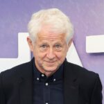 Richard Curtis von „That Christmas“ denkt über vergangene Filme nach, die mehr Abwechslung brauchen