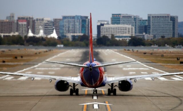 Southwest Air bietet Übernahmen an 18 Flughäfen und Hauptsitzen an

