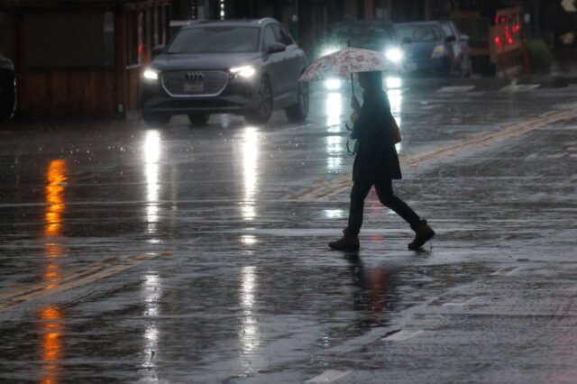 Sturm bricht Niederschlagsrekorde in der Bay Area; Die Region hat heute einen freien Tag

