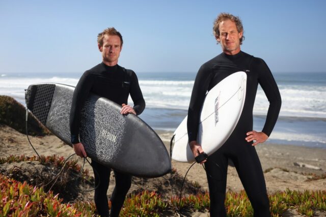 Surfer aus der Bay Area, Freunde seit der Kindertagesstätte, verwirklichen und leben ihren Traum mit der Wetsuit Company

