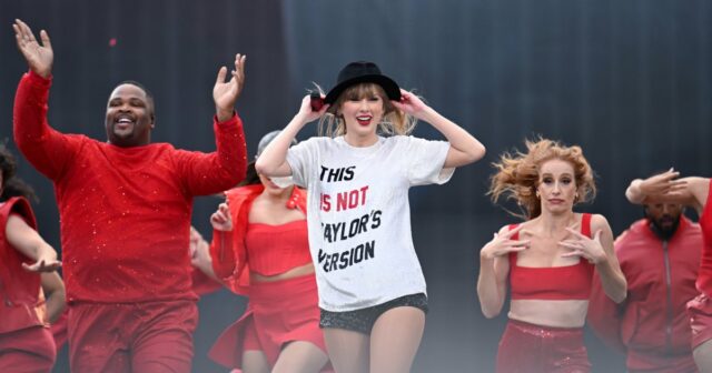 Taylor Swifts bisher süßeste „22“-Hutmomente auf „The Eras Tour“

