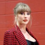 Warum trägt Taylor Swift weiterhin Karos? Schauen Sie sich die verrücktesten Fan-Theorien an