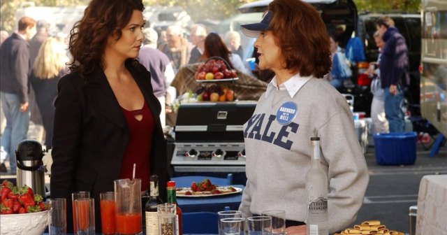 Us Weekly blickt auf das Harvard-Yale-Spiel der Gilmore Girls zurück

