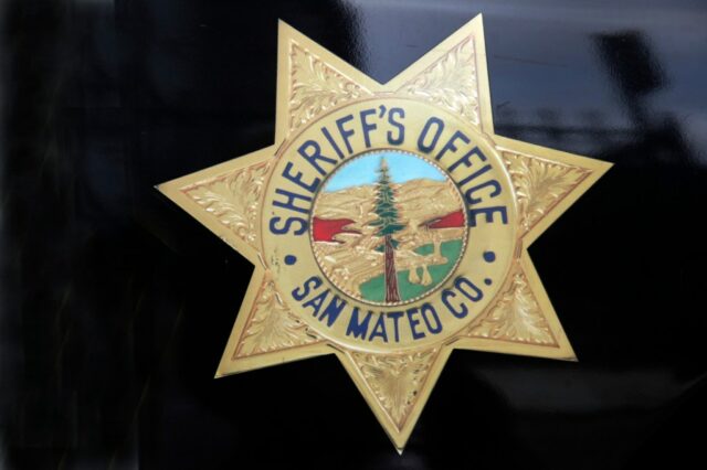 Der stellvertretende Sheriff des San Mateo County tritt aufgrund des wachsenden Skandals im Ministerium zurück

