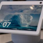 Der Echo Show 10 von Amazon ist eines unserer beliebtesten Smart-Home-Geräte