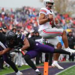 So sehen Sie Ohio State vs. Nordwestlicher Fußball ohne Kabel