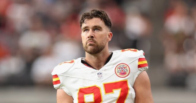 Travis Kelce verteidigt seinen Bruder Jason Kelce nach der Heckler-Kontroverse

