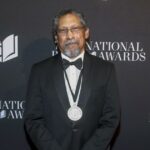 Der aus Los Angeles stammende Autor Percival Everett gewinnt den National Book Award für seine neue Version von „Huck Finn“.